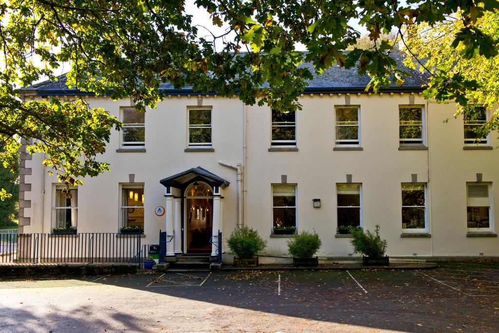 Yha * Penzance